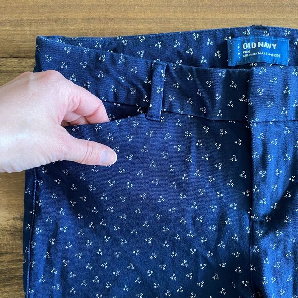 Old Navy Patterned Pixie Pants Women's 6 - Picture 7 of 10